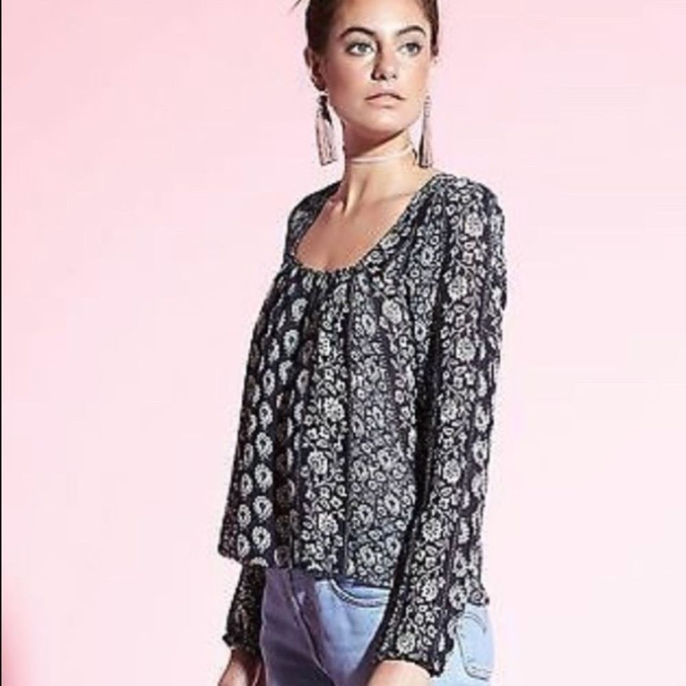 Gypsy05 Printed Peasant Shirt Beaded Tassel Small